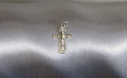 НАТЕЛЬНЫЙ КРЕСТ