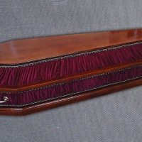 ГРОБ КОМБИ ШЕСТИГРАННИК КРАСНОЕ ДЕРЕВО .