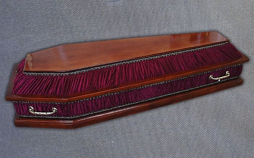 ГРОБ КОМБИ ШЕСТИГРАННИК КРАСНОЕ ДЕРЕВО .